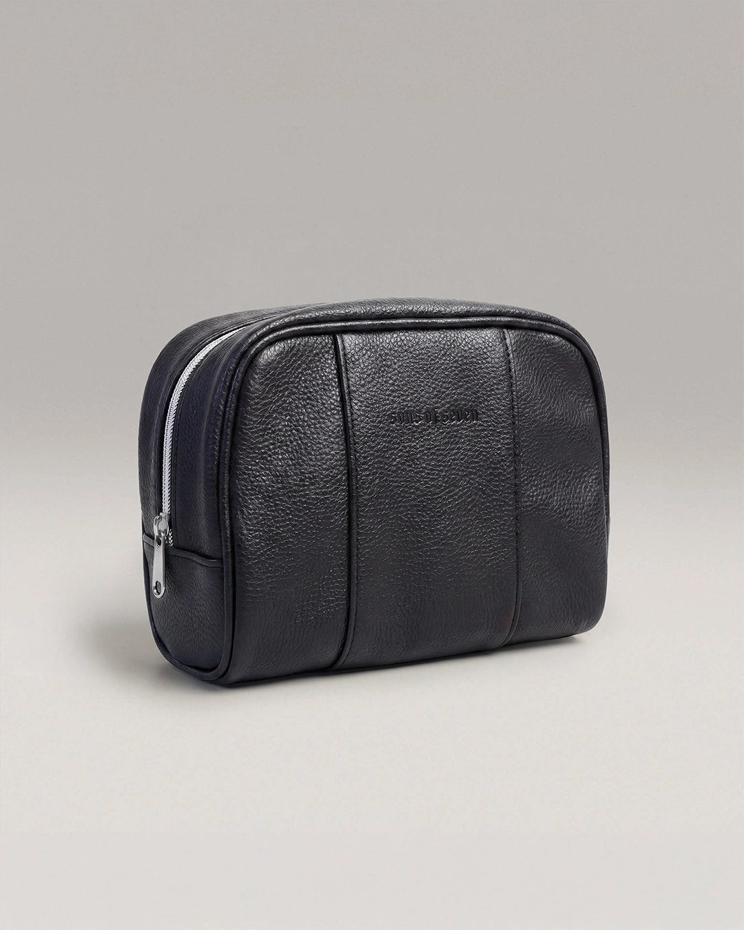 TOILETRY BAG